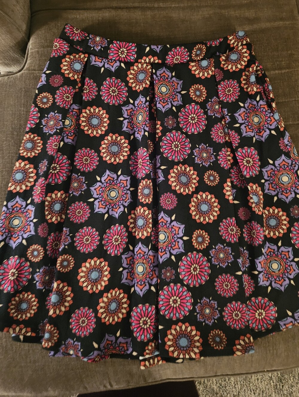 LuLaRoe Madison Pleated Skirt XL Multicolor Floral  Skirt Elastic Waist NWOT